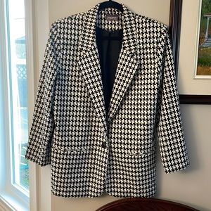 Savannah oversized houndstooth blazer